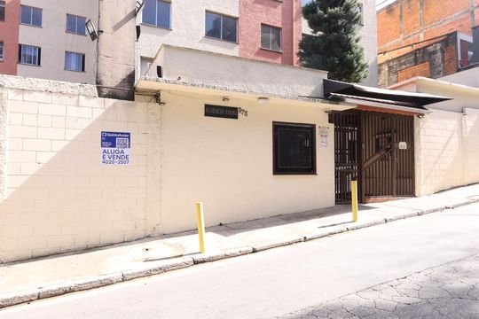Fachada de apartamento à venda com 2 quartos, 38m² em Vila Minerva, São Paulo