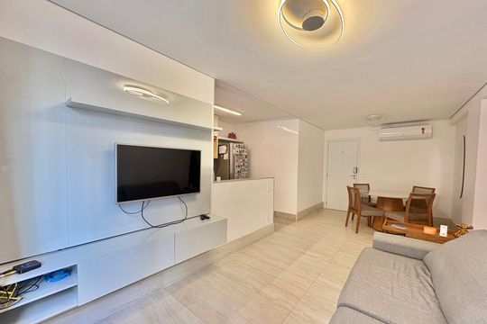 Sala de apartamento à venda com 3 quartos, 100m² em Funcionários, Belo Horizonte