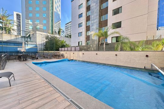 Área comum - Piscina de apartamento à venda com 3 quartos, 100m² em Funcionários, Belo Horizonte
