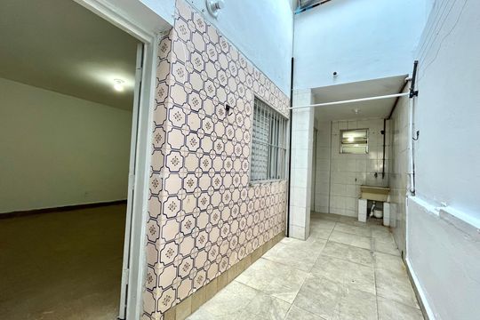 Área externa de casa para alugar com 1 quarto, 46m² em Cidade Nova, São Paulo