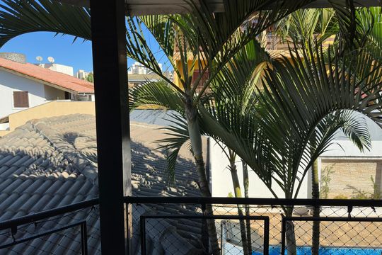 Vista da Suíte 1 de casa de condomínio para alugar com 1 quarto, 500m² em Jardim Coleginho, Jacareí