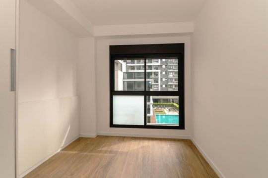 Sala de apartamento para alugar com 1 quarto, 48m² em Jardim do Salso, Porto Alegre
