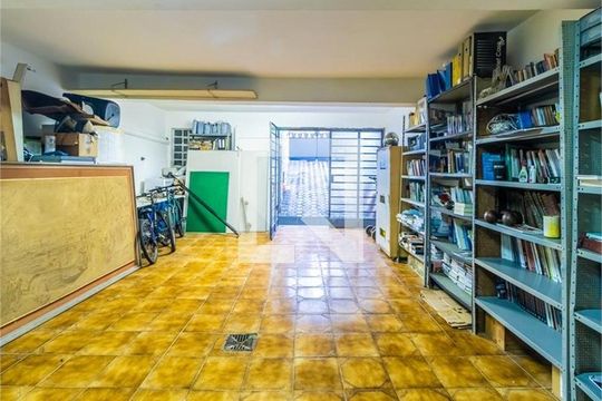 Área externa de casa à venda com 4 quartos, 525m² em Vila Mariana, São Paulo