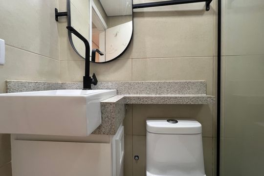 Banheiro Social de apartamento para alugar com 2 quartos, 73m² em Castelo, Belo Horizonte