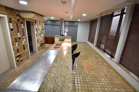 Apartamento à venda com 1 quarto, 84m² em Centro, Campinas