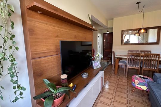 Apartamento à venda com 2 quartos, 75m² em Jardim Casablanca, São Paulo