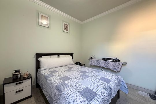 Quarto de casa à venda com 4 quartos, 300m² em Alto Caiçaras, Belo Horizonte