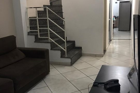 Casa à venda com 3 quartos, 125m² em Cidade Líder, São Paulo