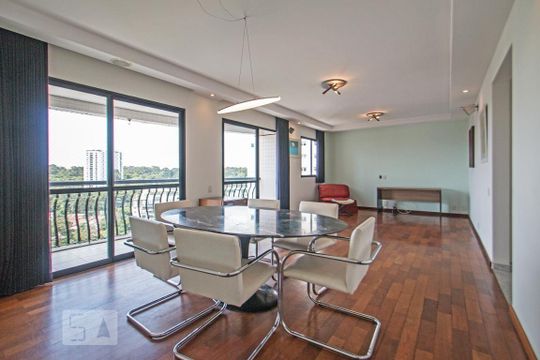 Apartamento à venda com 4 quartos, 184m² em Santo Amaro, São Paulo