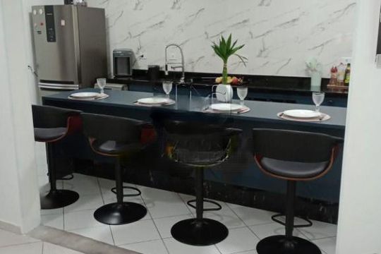 Casa à venda com 3 quartos, 137m² em Jardim Santo Antônio, Santo André