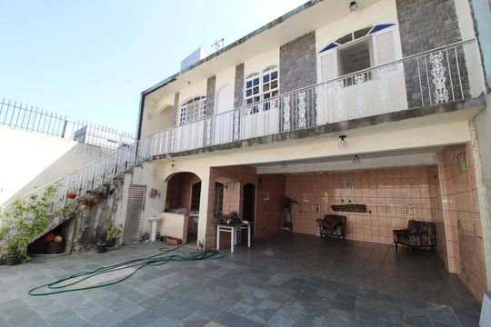 Garagem de casa para alugar com 2 quartos, 70m² em Itaquera, São Paulo
