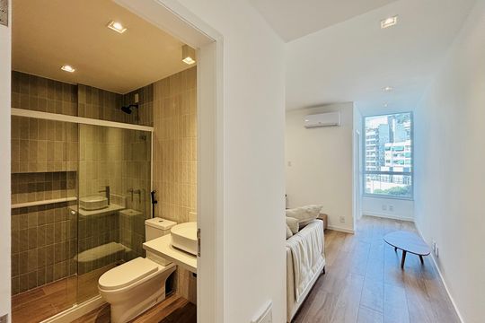 Apartamento para alugar com 1 quarto, 55m² em Humaitá, Rio de Janeiro