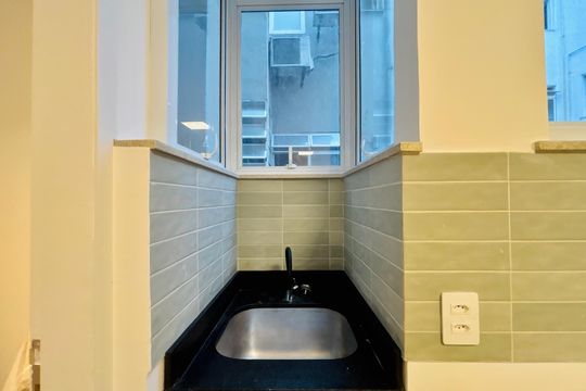 Apartamento para alugar com 1 quarto, 55m² em Humaitá, Rio de Janeiro