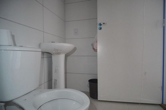Banheiro de apartamento para alugar com 2 quartos, 42m² em Canudos, Novo Hamburgo