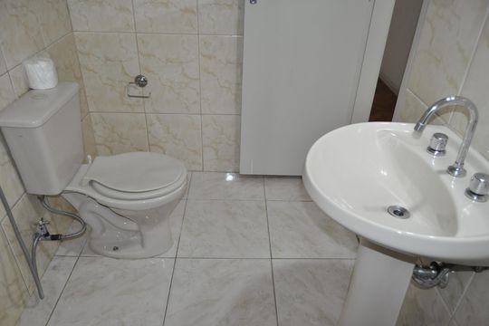 Banheiro social de apartamento à venda com 2 quartos, 66m² em Engenho de Dentro, Rio de Janeiro
