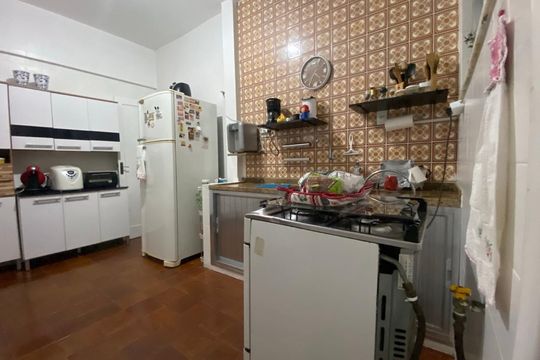 Cozinha de apartamento à venda com 3 quartos, 130m² em Icaraí, Niterói