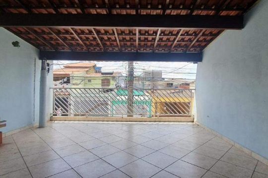 Casa à venda com 3 quartos, 190m² em Parque Capuava, Santo André