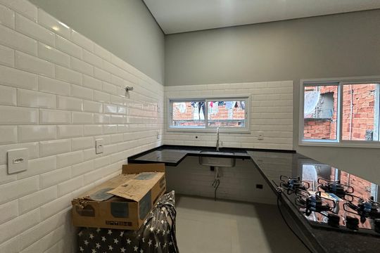 Cozinha de casa para alugar com 2 quartos, 65m² em Votupoca, Barueri