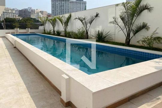 Área comum - Piscina de kitnet/studio para alugar com 1 quarto, 25m² em Bela Vista, São Paulo