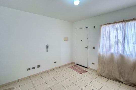 Sala de apartamento para alugar com 2 quartos, 44m² em Vila Sadokim, Guarulhos