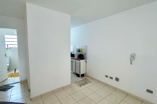 Sala de apartamento para alugar com 2 quartos, 44m² em Vila Sadokim, Guarulhos