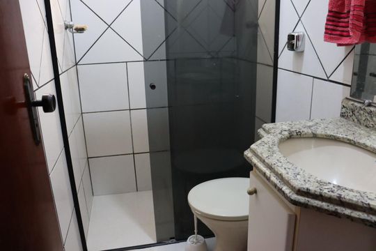 Casa para alugar com 3 quartos, 96m² em Jardim América, Goiânia