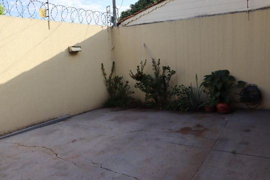Casa para alugar com 3 quartos, 96m² em Jardim América, Goiânia