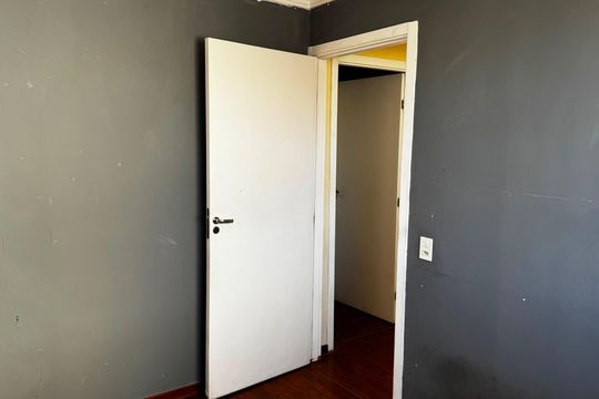 Quarto de apartamento para alugar com 2 quartos, 38m² em Jd Petrópolis, Cotia