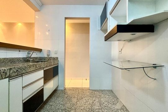 Apartamento à venda com 3 quartos, 87m² em Buritis, Belo Horizonte