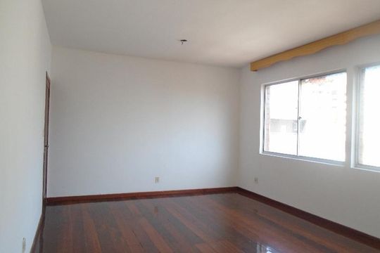 Sala de apartamento para alugar com 3 quartos, 120m² em Serra, Belo Horizonte