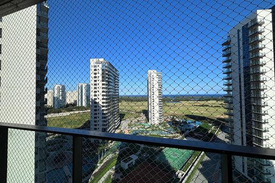 Vista de apartamento para alugar com 4 quartos, 194m² em Barra da Tijuca, Rio de Janeiro