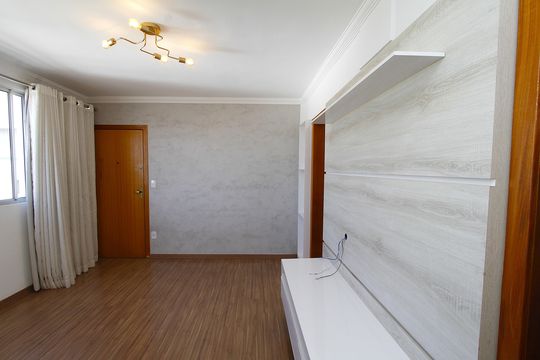 Sala de apartamento para alugar com 3 quartos, 64m² em Monsenhor Messias, Belo Horizonte