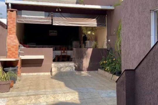 Casa à venda com 3 quartos, 208m² em Campestre, Santo André