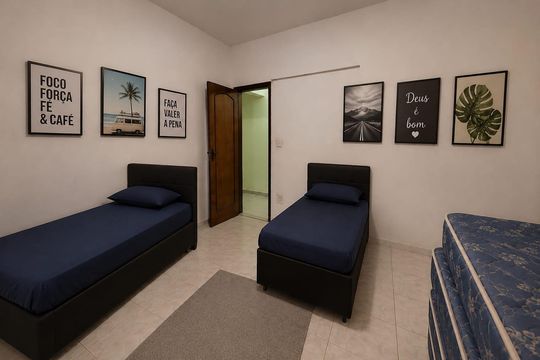 Quarto 2 de casa para alugar com 2 quartos, 260m² em Canto do Forte, Praia Grande