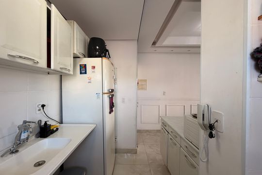 Cozinha de apartamento para alugar com 2 quartos, 50m² em Residencial Santa Giovana, Jundiaí
