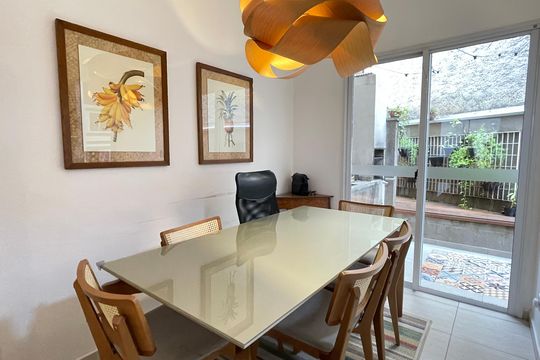 Sala de casa de condomínio à venda com 3 quartos, 110m² em Vila Gomes, São Paulo