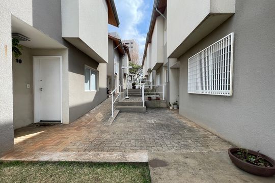 Área comum de casa de condomínio à venda com 3 quartos, 110m² em Vila Gomes, São Paulo