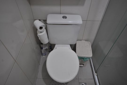 Banheiro do Quarto Suíte de apartamento à venda com 3 quartos, 64m² em Parque Novo Mundo, São Paulo