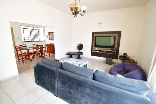 Sala de casa para alugar com 3 quartos, 380m² em Nova Campinas, Campinas