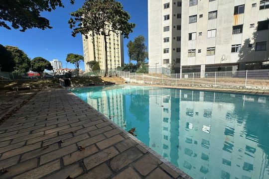 Área externa de apartamento para alugar com 2 quartos, 50m² em Ipiranga, Belo Horizonte