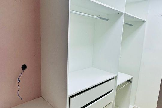 Quarto de apartamento à venda com 3 quartos, 141m² em Maria Paula, Niterói
