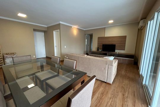 Apartamento para alugar com 2 quartos, 138m² em Brooklin, São Paulo