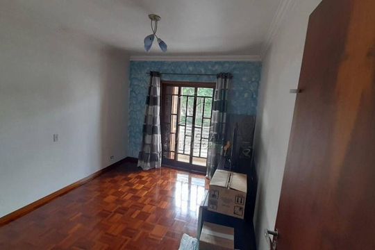 Casa à venda com 3 quartos, 300m² em Olímpico, São Caetano do Sul