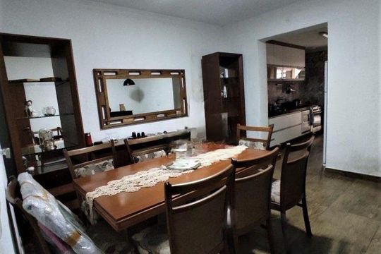 Casa à venda com 3 quartos, 147m² em Vila Gilda, Santo André