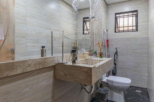 Casa à venda com 3 quartos, 210m² em Utinga, Santo André