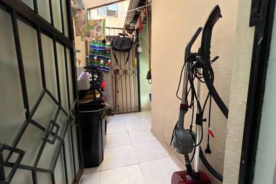 Área de Serviço de apartamento para alugar com 2 quartos, 300m² em Jardim Glória, Juiz de Fora