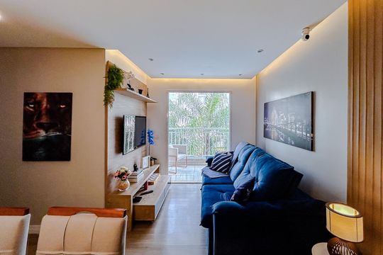 Apartamento para alugar com 3 quartos, 68m² em Guaiauna, São Paulo