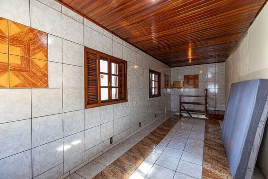 Casa à venda com 3 quartos, 254m² em Vila Curuçá, Santo André