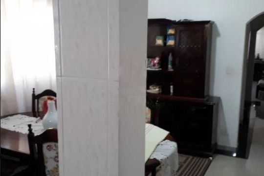 Casa à venda com 3 quartos, 173m² em Jardim Las Vegas, Santo André