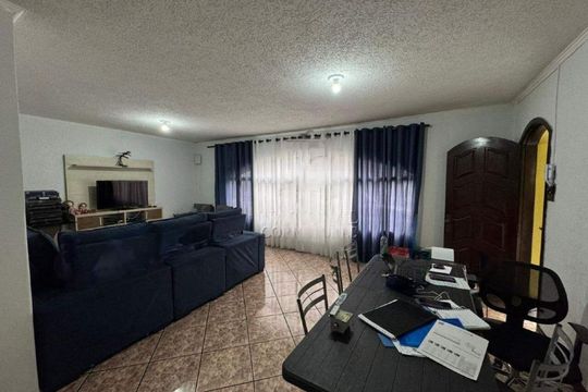 Casa à venda com 3 quartos, 208m² em Vila Camilópolis, Santo André